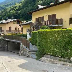  Appartamento Con Giardino E Vista Sulla Valmalenco Italia